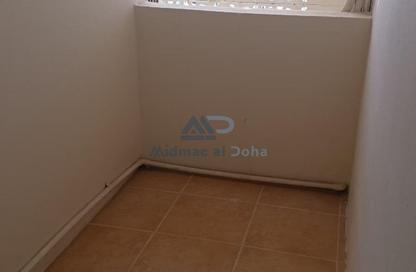 Apartment - 2 Bedrooms - 2 Bathrooms for rent in Old Airport Road - Old Airport Road - Doha