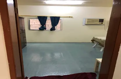 Villa - 2 Bedrooms - 2 Bathrooms for rent in Fereej Bin Omran - Doha
