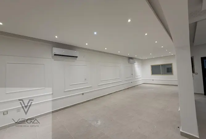 63530161 - Property Image 2