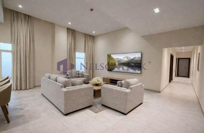 Apartment - 3 Bedrooms - 3 Bathrooms for rent in West Porto Drive - Porto Arabia - The Pearl Island - Doha