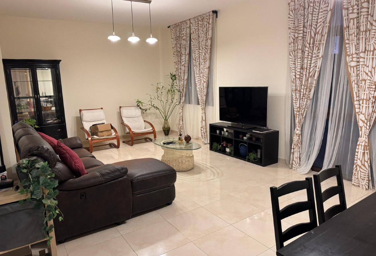 COZY 2 BHK FF NEAR TO AL MEERA AND TRAMSTATION thumbnail 5
