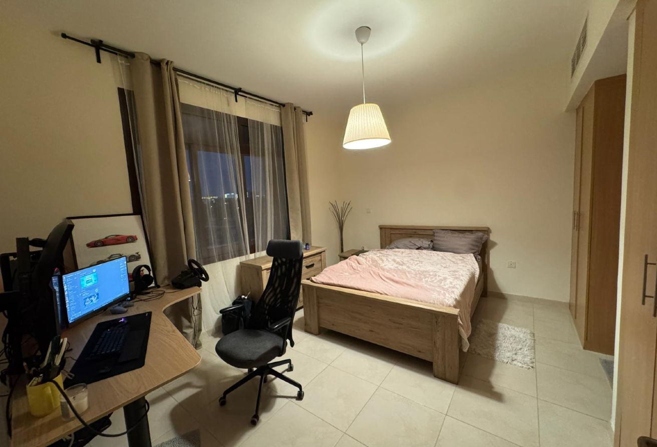 COZY 2 BHK FF NEAR TO AL MEERA AND TRAMSTATION thumbnail 3