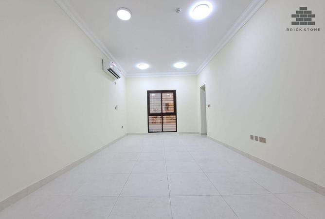 54393592 - Property Main Image