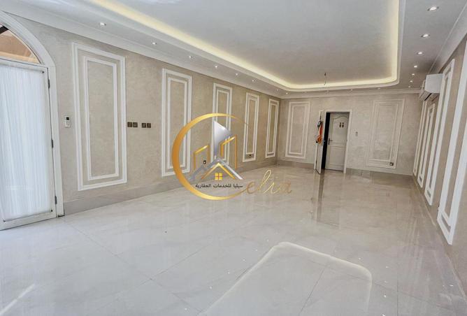 57410315 - Property Image 2