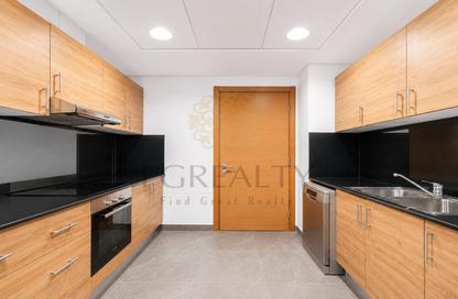 Apartment - 2 Bedrooms - 3 Bathrooms for rent in West Bay Tower - West Bay - West Bay - Doha Apartment - 2 Bedrooms - 3 Bathrooms for rent in West Bay Tower - West Bay - West Bay - Doha