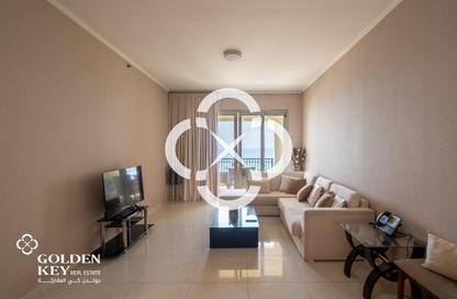 Apartment - 2 Bedrooms - 3 Bathrooms for rent in Viva East - Viva Bahriyah - The Pearl Island - Doha
