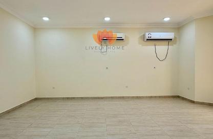 Villa - 6 Bedrooms - 7+ Bathrooms for rent in Umm Salal Ali - Umm Salal Ali - Doha