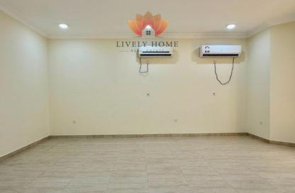 Villa - 6 - 7+ for rent in Umm Salal Ali - Umm Salal Ali - Doha Villa - 6 - 7+ for rent in Umm Salal Ali - Umm Salal Ali - Doha