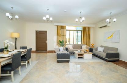 Villa - 6 Bedrooms - 4 Bathrooms for sale in Al Wukair - Al Wukair - Al Wakra