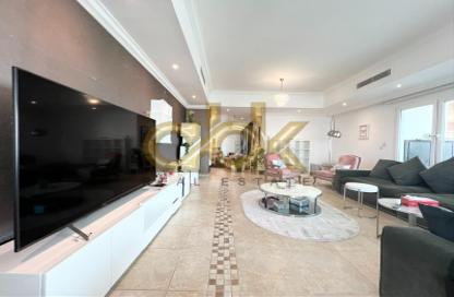 Apartment - 3 - 4 for sale in East Porto Drive - Porto Arabia - The Pearl Island - Doha