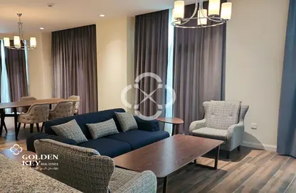 Apartment - 3 Bedrooms - 4 Bathrooms for sale in The Garden - Floresta Gardens - The Pearl Island - Doha