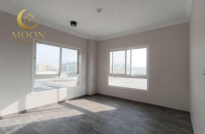 Apartment - 2 Bedrooms - 3 Bathrooms for rent in Musheireb - Musheireb - Doha