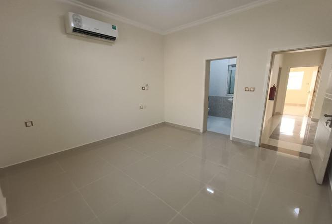 54055717 - Property Image 3