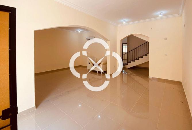 60722955 - Property Image 2