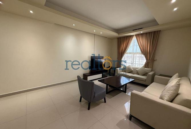 57302794 - Property Image 2