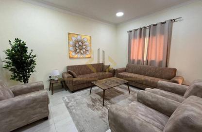 Apartment - 6 Bedrooms - 7 Bathrooms for sale in Al Sakhama - Doha Apartment - 6 Bedrooms - 7 Bathrooms for sale in Al Sakhama - Doha