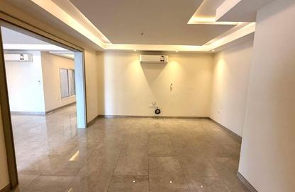 Villa - 7+ Bedrooms - 7+ Bathrooms for rent in Izghawa - Izghawa - Doha Villa - 7+ Bedrooms - 7+ Bathrooms for rent in Izghawa - Izghawa - Doha
