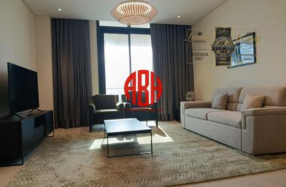 Apartment - 1 - 2 for rent in Lusail Marina Heights - Marina District - Lusail