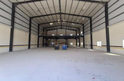 Warehouse - Studio for rent in Birkat Al Awamer - Al Wakra