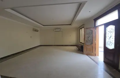 Villa - 4 Bedrooms - 4 Bathrooms for rent in Street 871 - Al Duhail South - Al Duhail - Doha