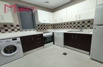 Apartment - 1 Bedroom - 2 Bathrooms for rent in Anas Street - Fereej Bin Mahmoud North - Fereej Bin Mahmoud - Doha