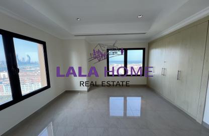 Apartment - 2 Bedrooms - 3 Bathrooms for rent in East Porto Drive - Porto Arabia - The Pearl Island - Doha