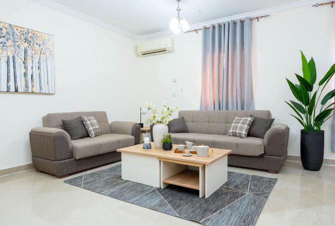 977403 - Property Image 2