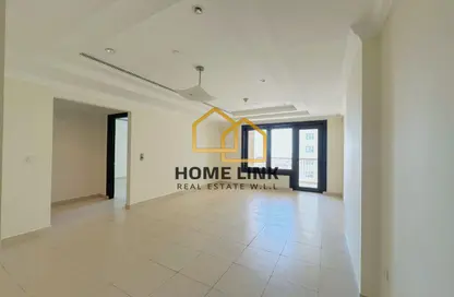 Apartment - 1 Bedroom - 2 Bathrooms for rent in West Porto Drive - Porto Arabia - The Pearl Island - Doha