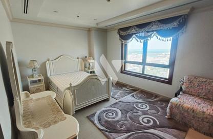 Apartment - 3 Bedrooms - 5 Bathrooms for rent in East Porto Drive - Porto Arabia - The Pearl Island - Doha