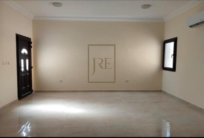 60168765 - Property Image 3