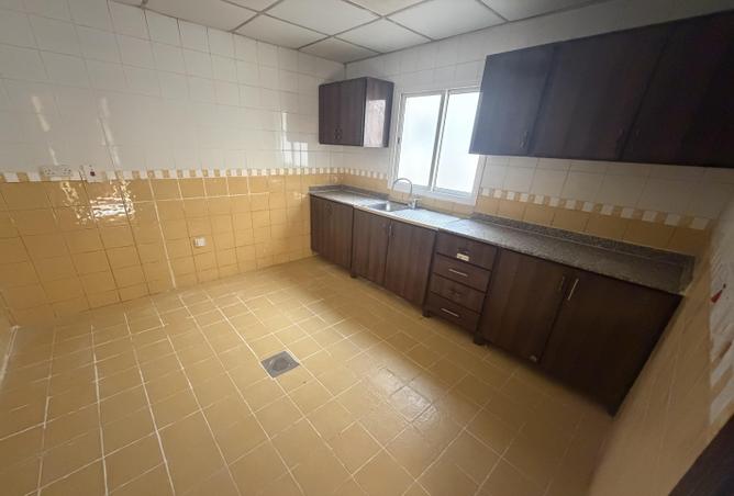 55827009 - Property Image 3