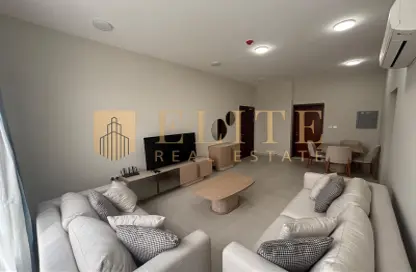 Apartment - 3 Bedrooms - 3 Bathrooms for rent in Fereej Bin Mahmoud South - Fereej Bin Mahmoud - Doha