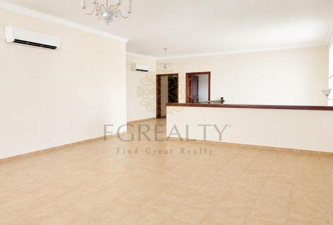 58522512 - Property Image 3