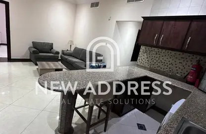 Apartment - 1 Bedroom - 2 Bathrooms for rent in Umm Ghuwailina - Doha