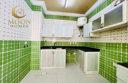 Apartment - 1 Bedroom - 1 Bathroom for rent in Umm Ghwailina Comm - Umm Ghuwalina - Umm Ghuwailina - Doha