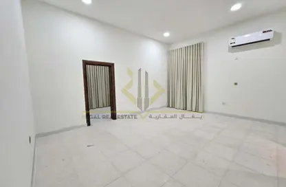 Apartment - 1 Bedroom - 1 Bathroom for rent in Al Dafna - Al Dafna - Doha