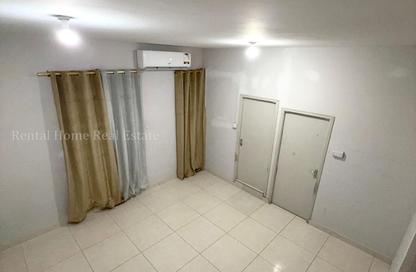 Apartment - Studio - 1 Bathroom for rent in Bin Omran - Fereej Bin Omran - Doha