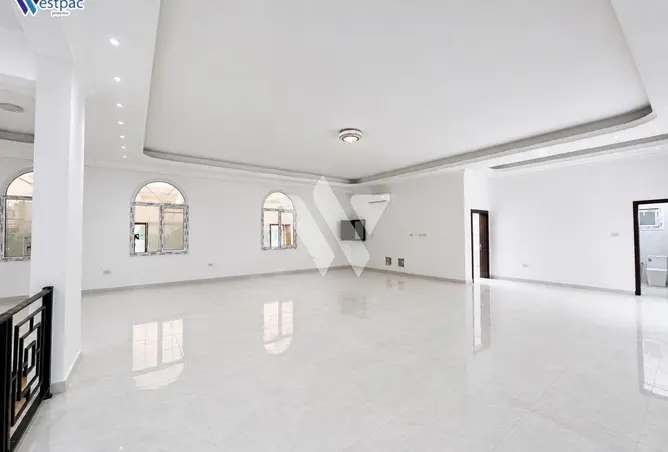 63421287 - Property Image 3