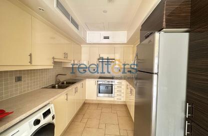 Apartment - 1 Bedroom - 2 Bathrooms for rent in Teatro - Qanat Quartier - The Pearl Island - Doha