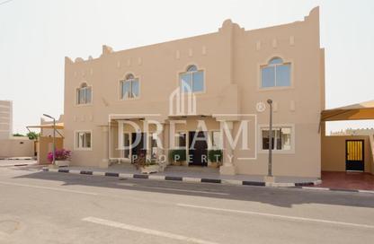 Villa - 3 - 3 for rent in Al Hanaa Street - Al Gharrafa - Doha