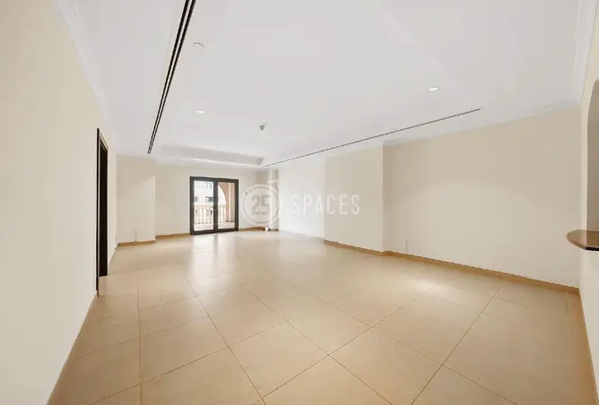 62804375 - Property Image 2