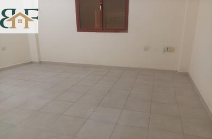 Apartment - 2 Bedrooms - 2 Bathrooms for rent in Al Mansoura - Doha