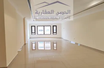 Apartment - 1 Bedroom - 2 Bathrooms for rent in Tuscan Tower - Porto Arabia - The Pearl Island - Doha