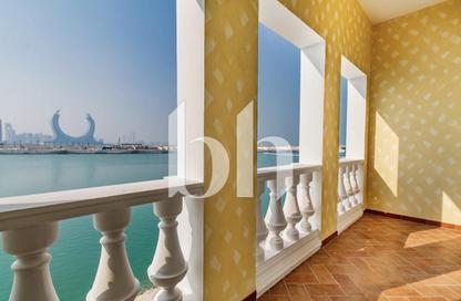 Townhouse - 3 Bedrooms - 4 Bathrooms for rent in Carnaval - Qanat Quartier - The Pearl Island - Doha