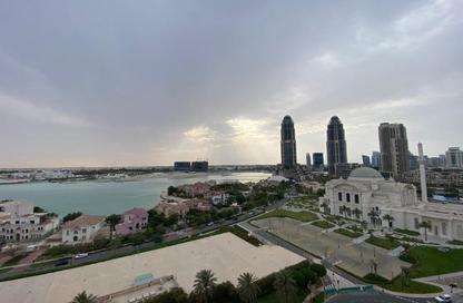 Apartment - 2 Bedrooms - 2 Bathrooms for rent in East Porto Drive - Porto Arabia - The Pearl Island - Doha
