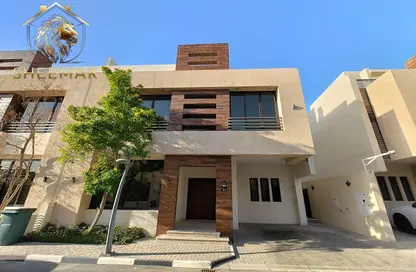 شقة - 4 غرف نوم - 4 حمامات للايجار في الهلال - الهلال - الدوحة