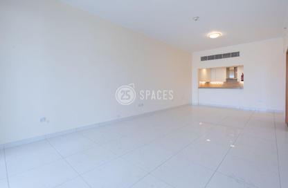 Apartment - 3 - 4 for rent in Viva East - Viva Bahriyah - The Pearl Island - Doha