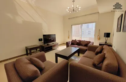 Apartment - 3 Bedrooms - 3 Bathrooms for rent in Muntazah 7 - Al Muntazah - Doha