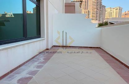 Apartment - 4 Bedrooms - 5 Bathrooms for sale in The Pearl Island - Doha Apartment - 4 Bedrooms - 5 Bathrooms for sale in The Pearl Island - Doha