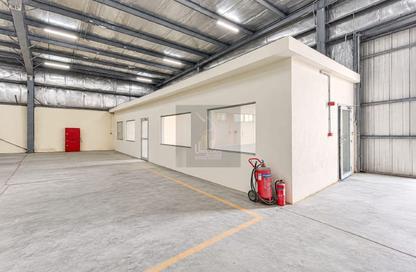 Warehouse - Studio - 1 for rent in Industrial Area 4 - Industrial Area - Industrial Area - Doha